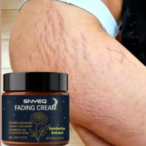 Crème de croissance au gardénia. Elle sublime les peaux beiges claires